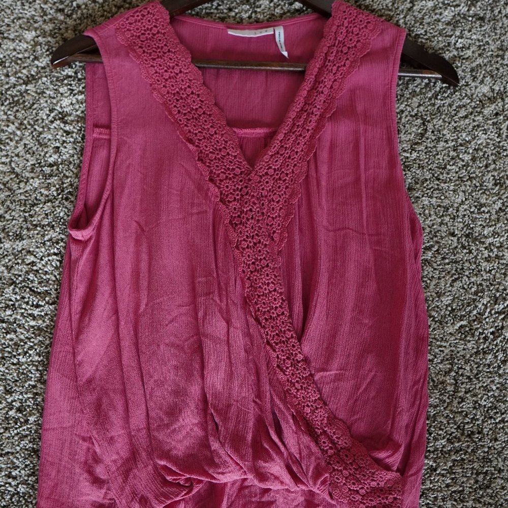 LUQ Sleeveless Faux Wrap Overlay Coral Tank Size M